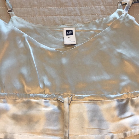 Gap spaghetti strap ruffle top - Picture 2 of 7